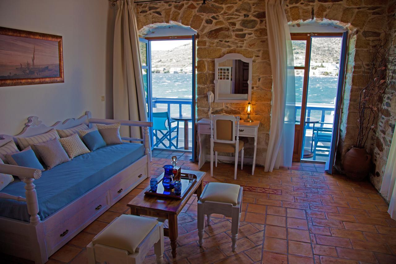 Saint George Valsamitis Superior Apartment Katapola Exterior photo